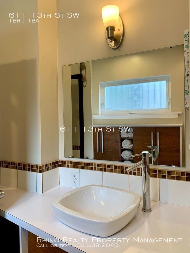 Building Photo - 611 13th St SW