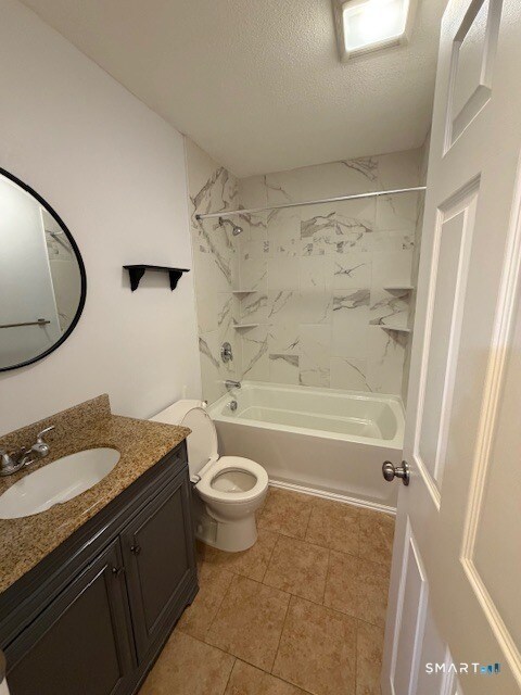 Building Photo - 2 Concorde Way