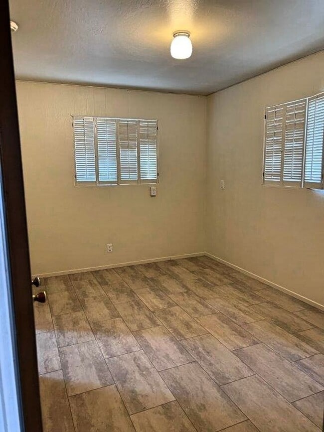 Building Photo - Renovated 3 Bedroom One Story *Vacaville *Pets Negotiable