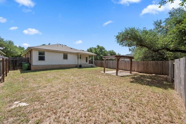 Building Photo - 3841 Castle Rock Cove