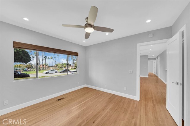 Building Photo - 1004 El Prado