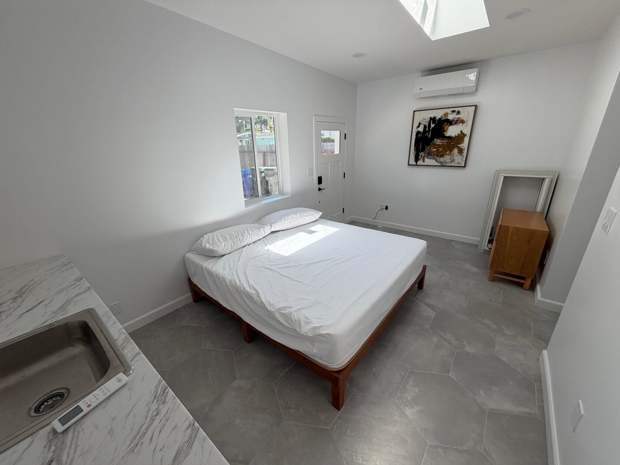 Building Photo - 778 Del Riego Ave