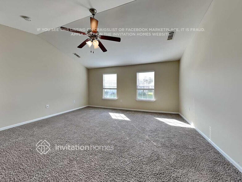 Building Photo - 12813 Settlers Trail Ct