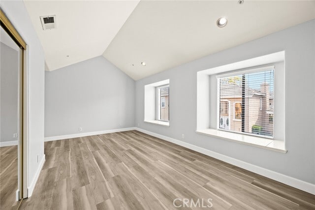 Building Photo - 319 California St