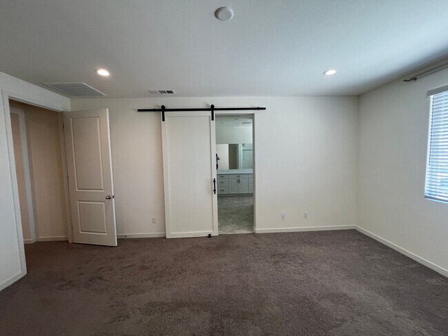 Building Photo - 31053 Catania Cir