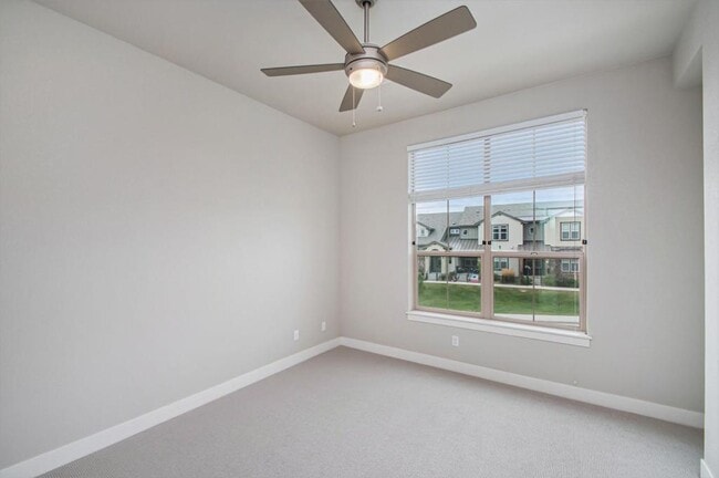 Building Photo - 6690 Crystal Downs Dr