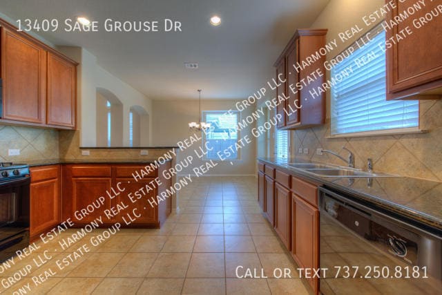 Building Photo - 13409 Sage Grouse Dr