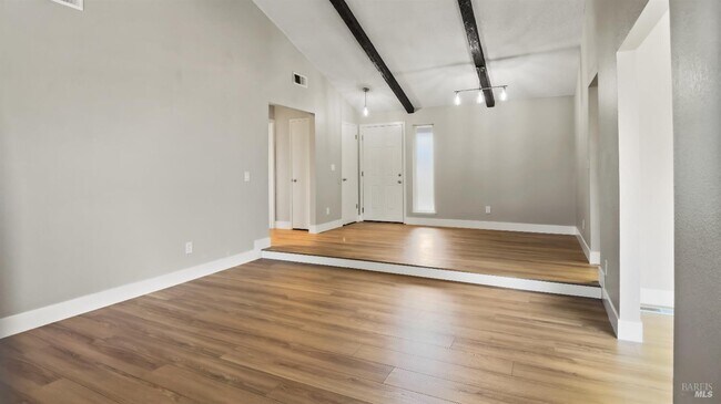 Building Photo - 340 Mokelumne Dr