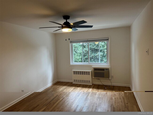 Building Photo - 412 Dawson Ln