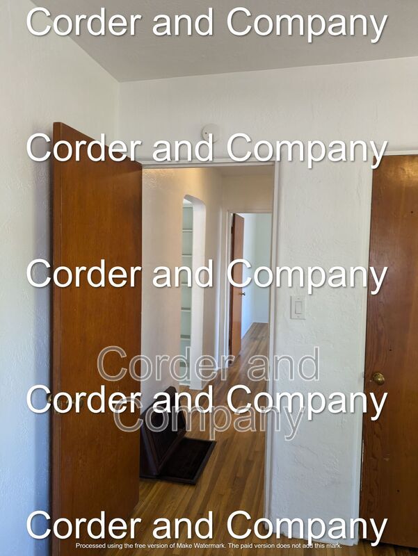 Building Photo - 211-1211 Adams St NE