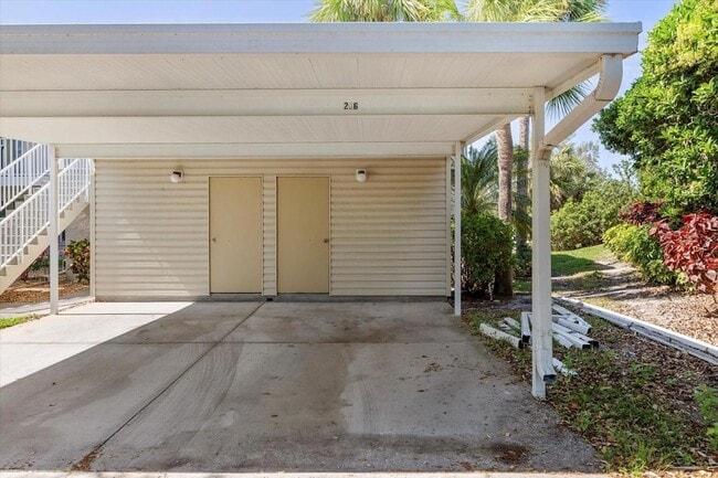 Building Photo - 841 Waterside Dr