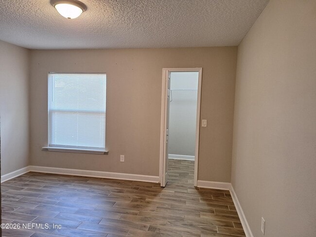 Building Photo - 3459 Excalibur Way E