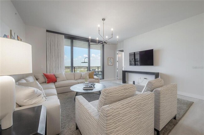 Building Photo - 2103 Bayshore Blvd