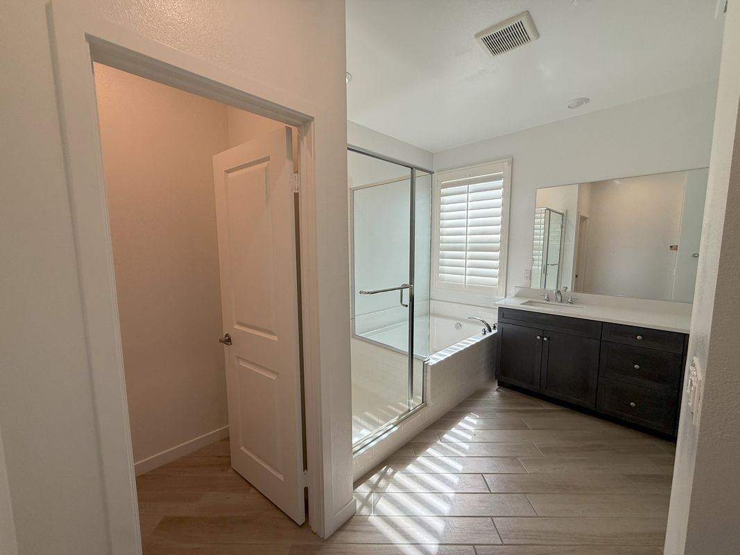 Building Photo - 39613 Taffala