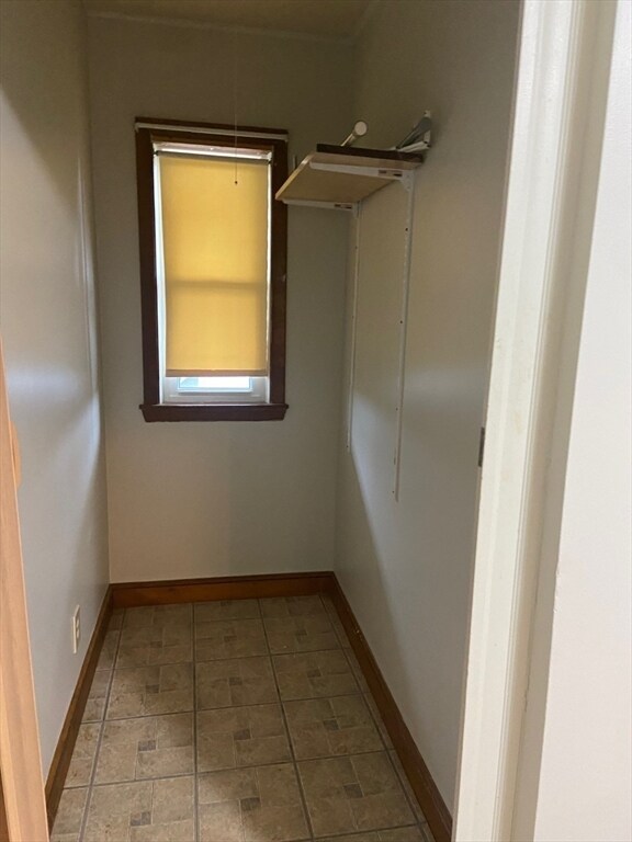 Building Photo - 34-36 Cedrus Ave