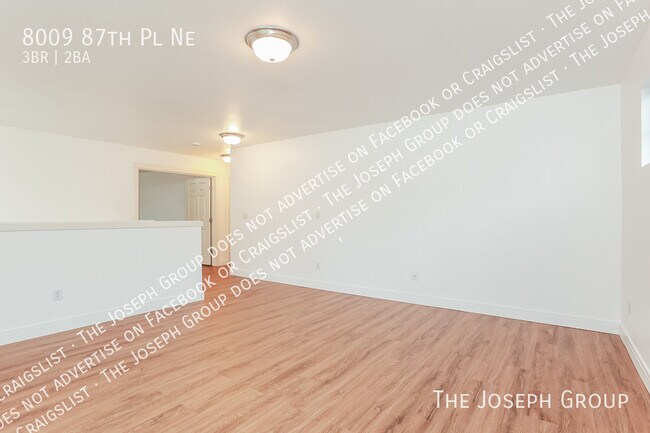 Building Photo - 8009 87th Pl NE