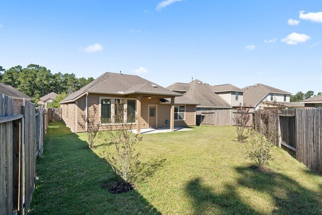 Building Photo - 2811 Ridgecliff Ct