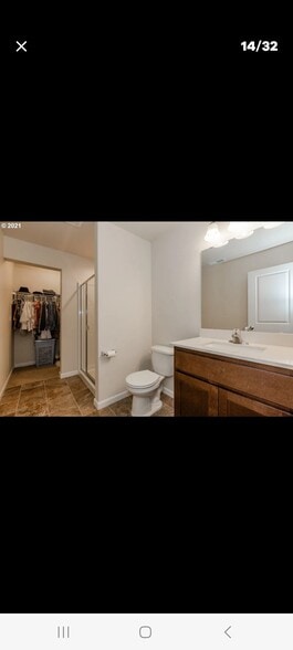 Master bath with shower and walk in closet - 280 Forest Ln