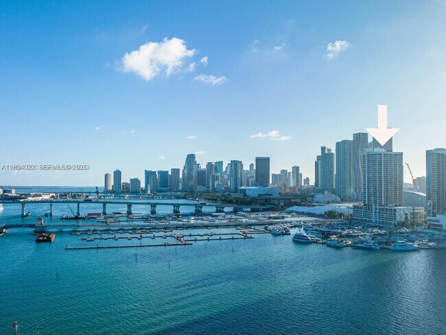 Building Photo - 555 NE 15th St