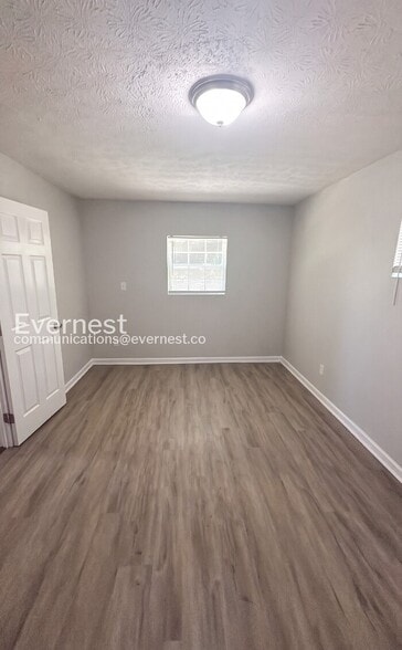Building Photo - 6437 Maddox Rd