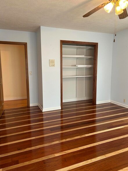 Building Photo - 1970 Gray Mare Hollow Rd