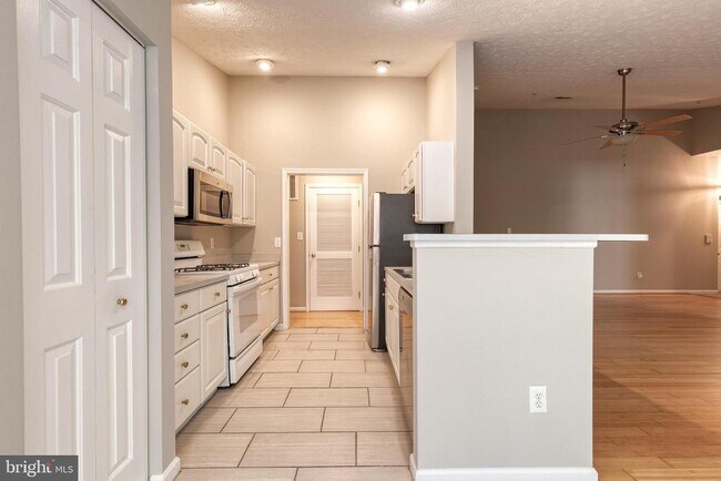 Building Photo - 8704 Natures Trail Ct