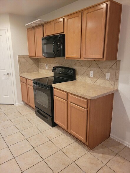 Building Photo - 433 Moorhen Cove