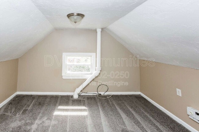 Building Photo - 7618 Grand Division Ave