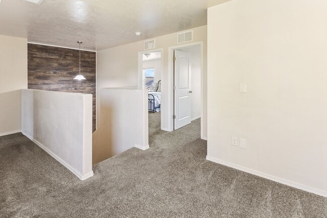 Building Photo - Cute Caldwell Home