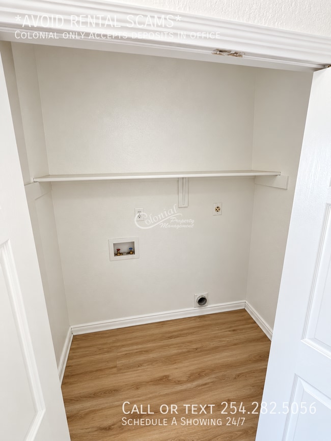 Building Photo - 3414 Cantabrian Dr