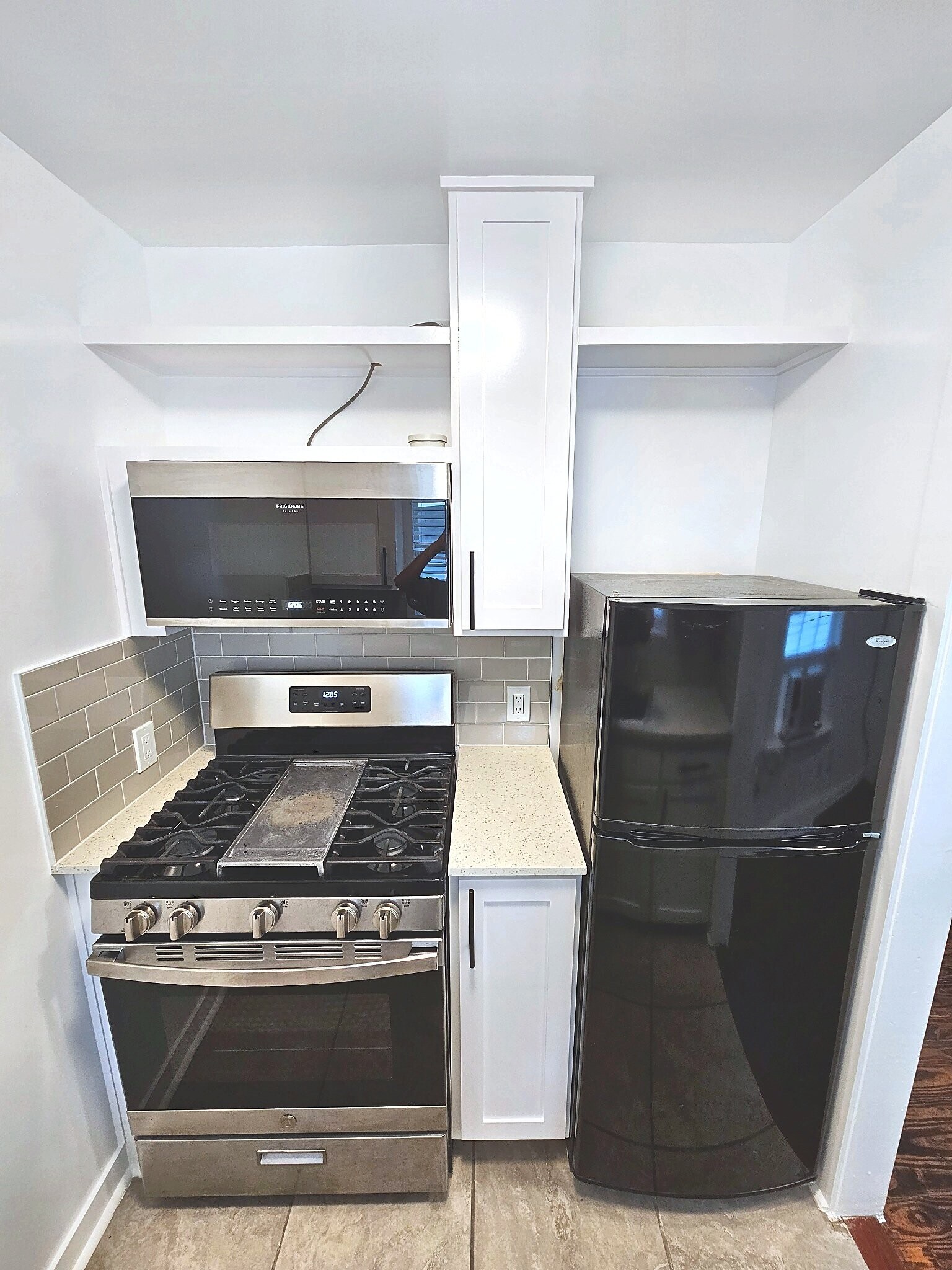 Building Photo - 4305 Polk St