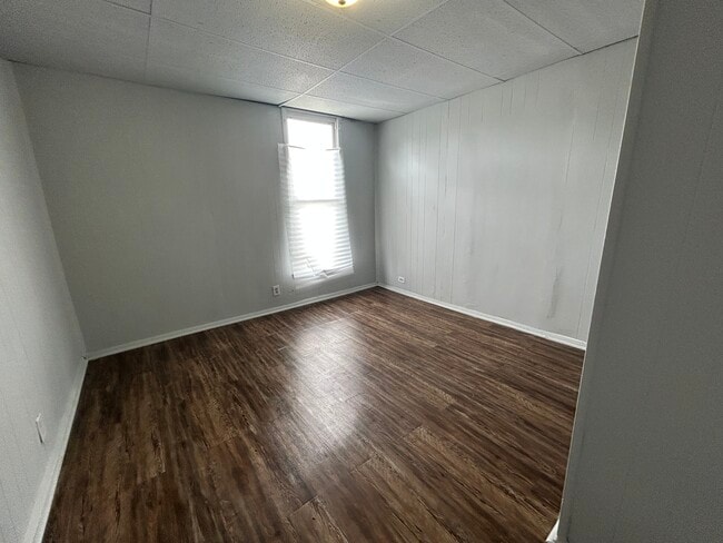 Building Photo - 511 N Jackson St