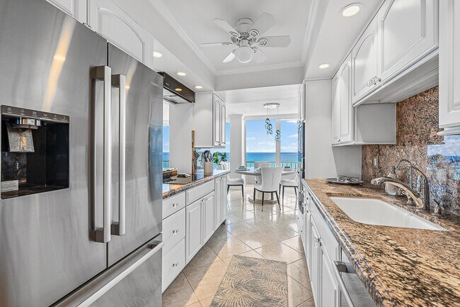 Building Photo - 5540 N Ocean Dr