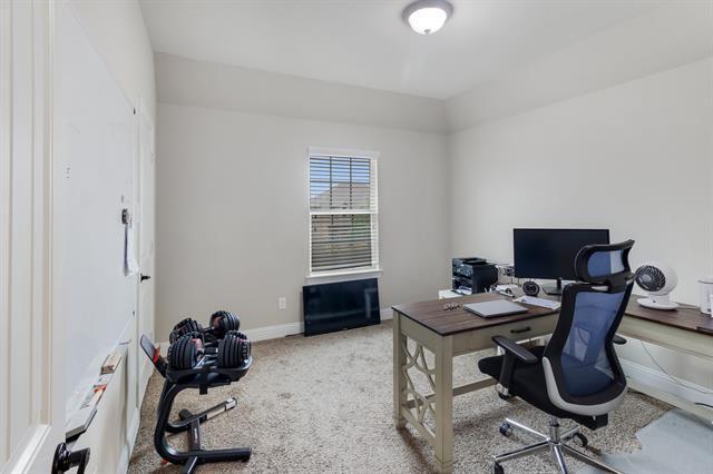 Building Photo - 10709 Parnell Dr