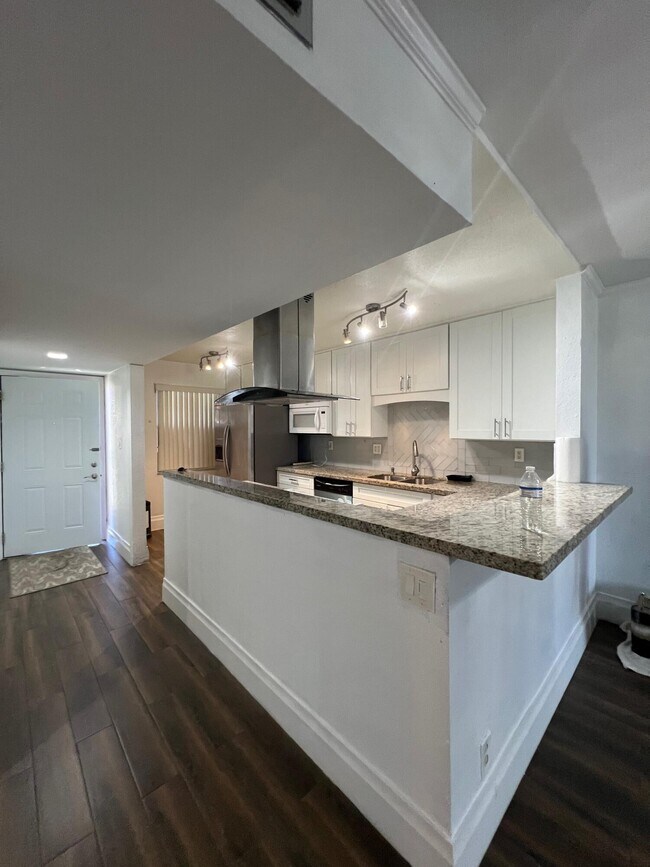 Building Photo - 3341 NW 47th Terrace