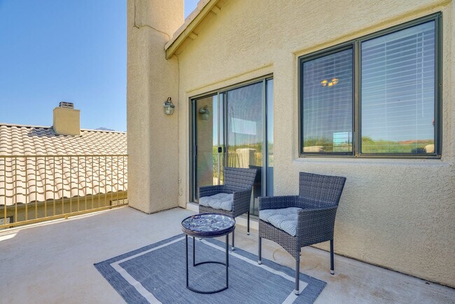 Building Photo - 1209 W Crystal Palace Pl
