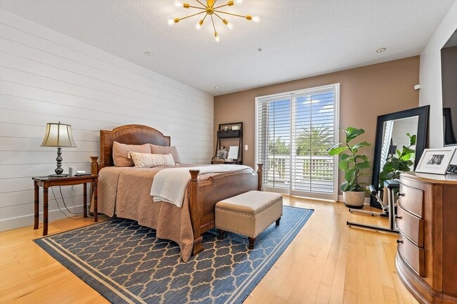 Building Photo - 1101 Beach Rd