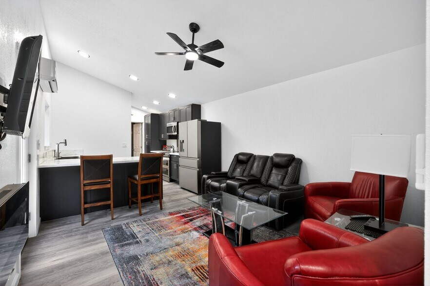 Building Photo - 3550 Nancy Dr