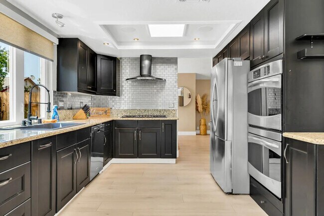 Building Photo - 8004 Caymus Dr