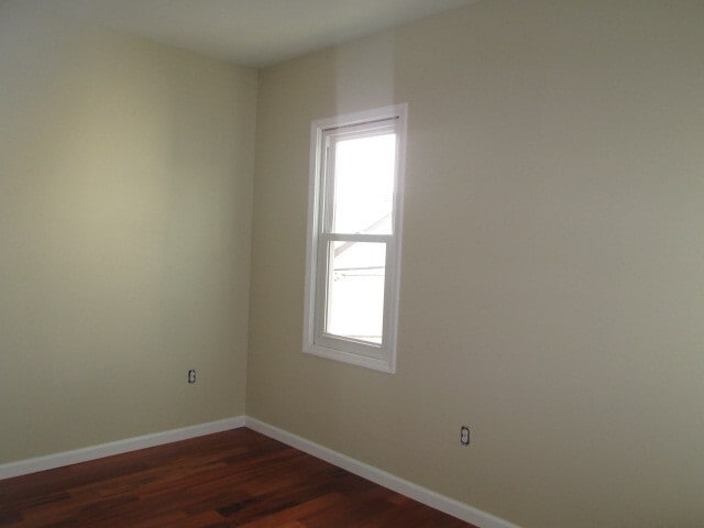 Building Photo - 2 Bedroom, 1 Bath Townhome in trendy Bloomfield.  Convenient!