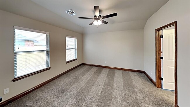 Building Photo - 10521 NW 41st St