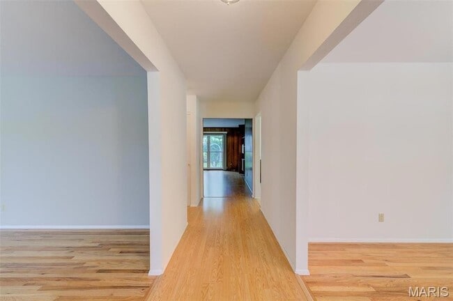 Building Photo - 1853 Burlewood Dr