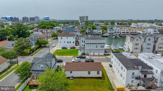 Building Photo - 545 N Connecticut Ave