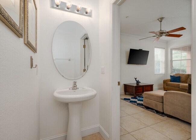 Building Photo - 835 Assembly Ct