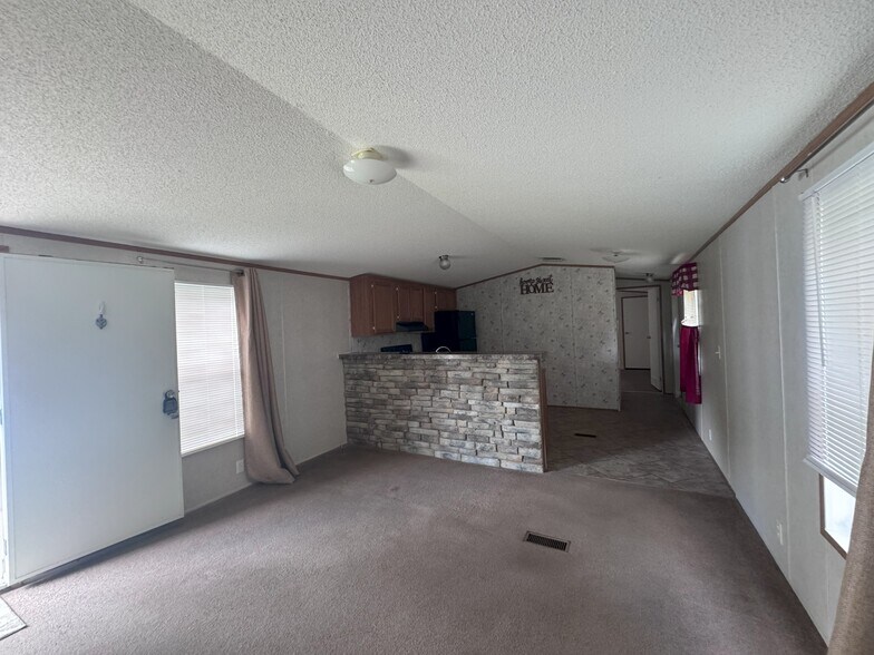 Building Photo - 65188 Highway 1058