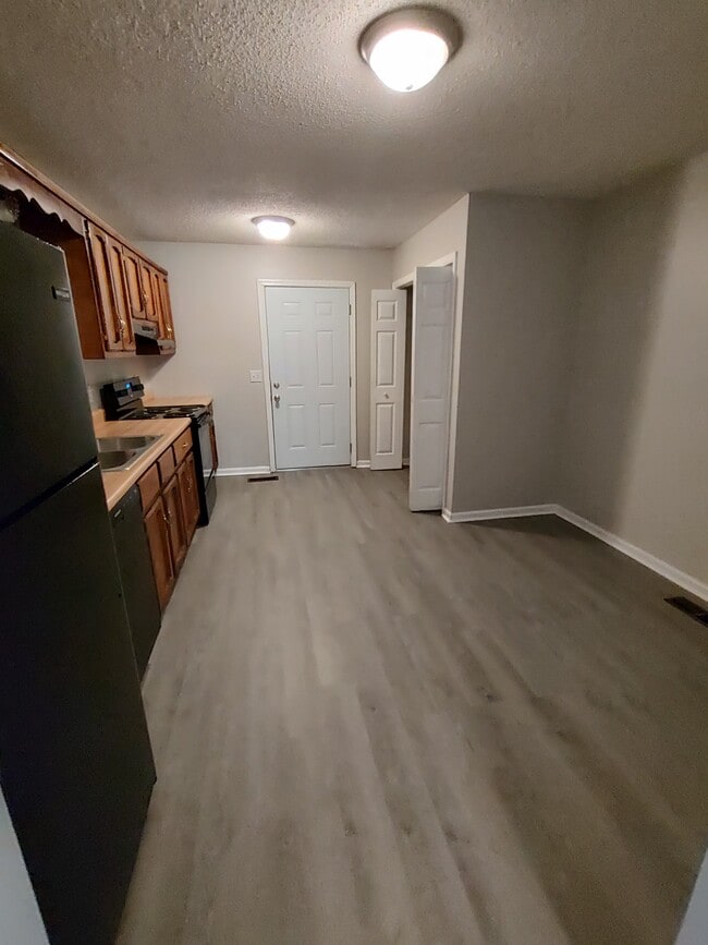 Building Photo - NW Alpha 1 LLC