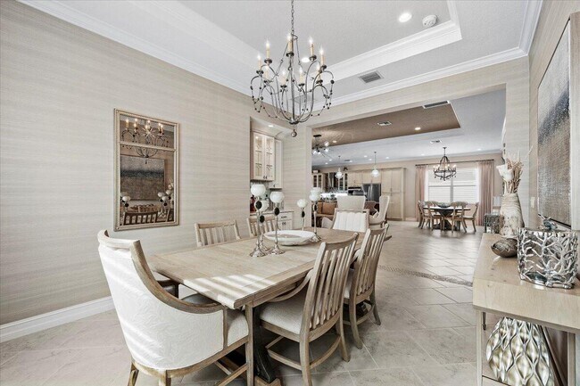 Building Photo - 208 Lucia Ct