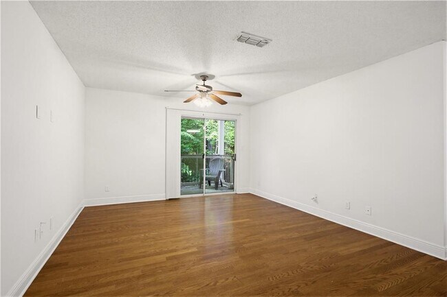 Building Photo - 6212 Santa Fe Pkwy