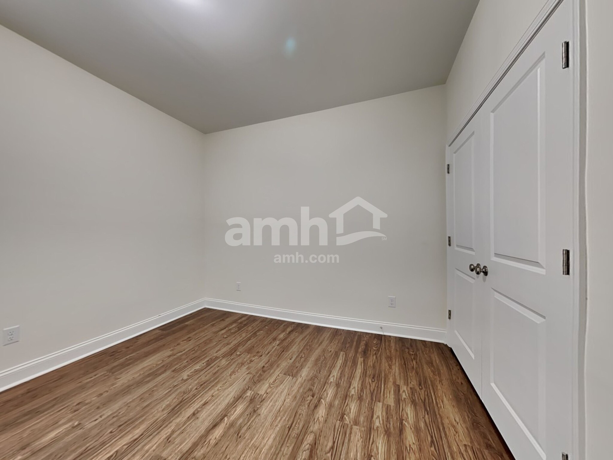 Building Photo - 116 Sweet Gum Dr