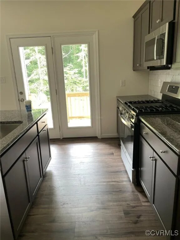 Building Photo - 10823 Farmstead Ml Ln